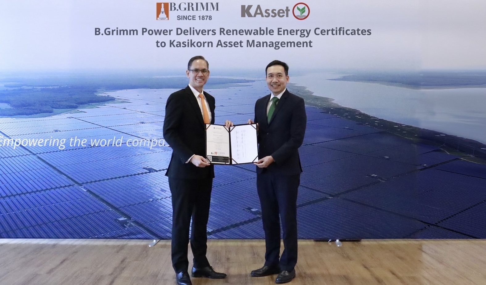 บลจ.กสิกรไทย สร้างความยั่งยืนผ่านพลังงานสะอาดบี.กริม เพาเวอร์ ส่งมอบ Renewable Energy Certificates (RECs)