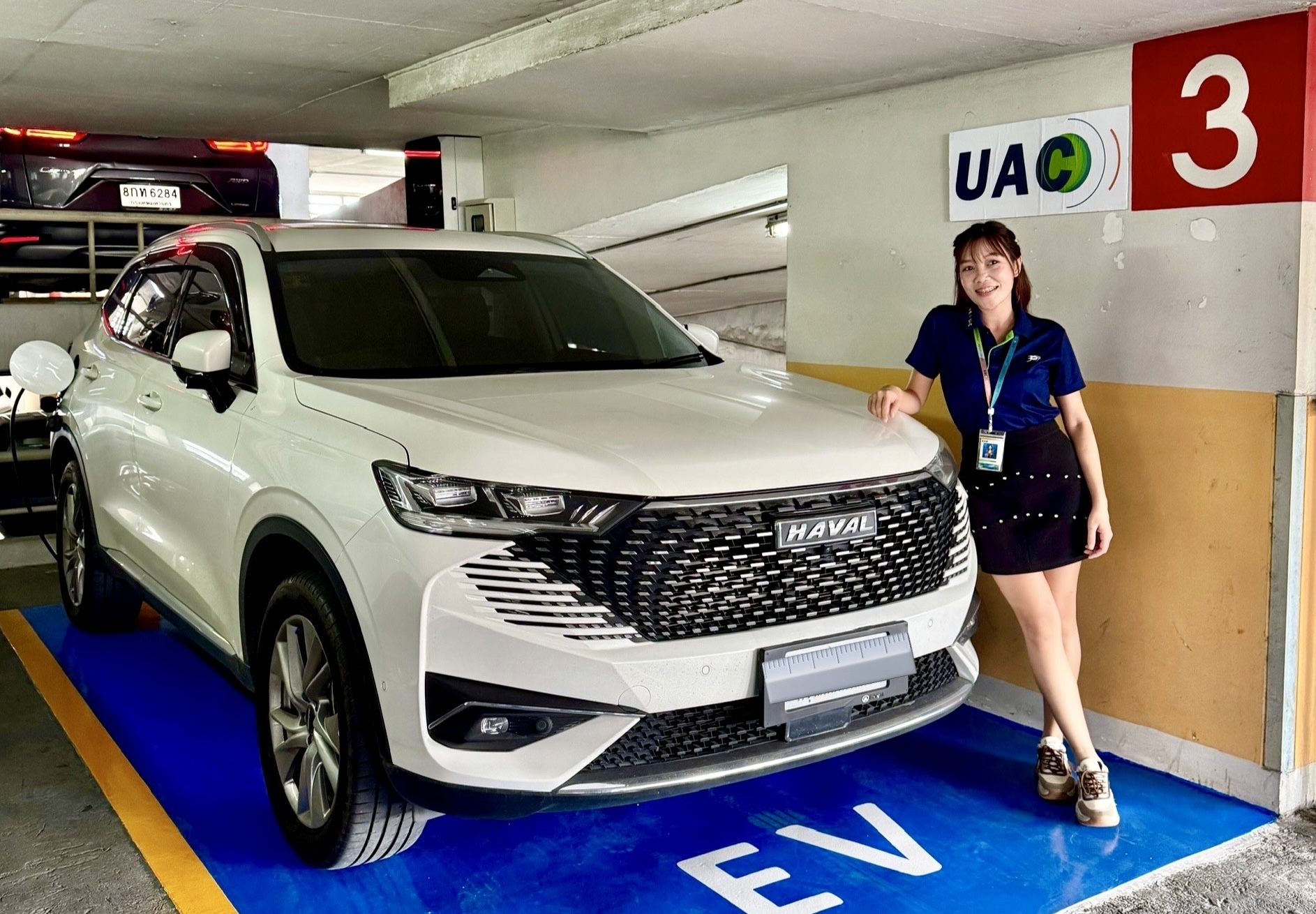 UAC ขับเคลื่อนธุรกิจด้วยแนวคิด ESG สู่ความยั่งยืนเสิร์ฟบริการ EV Charger เอาใจคนรักรถไฟฟ้าในองค์กร