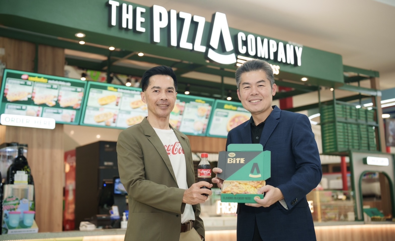 ไทยน้ำทิพย์ โคคา-โคล่า ผนึก เดอะ พิซซ่า คอมปะนี เดินหน้าความร่วมมือ สานต่อความสำเร็จส่งเซตเมนูคู่ ”โค้ก” พร้อมดันโมเดลใหม่ The Pizza Company Express เจาะเทรนด์ Grab & Go